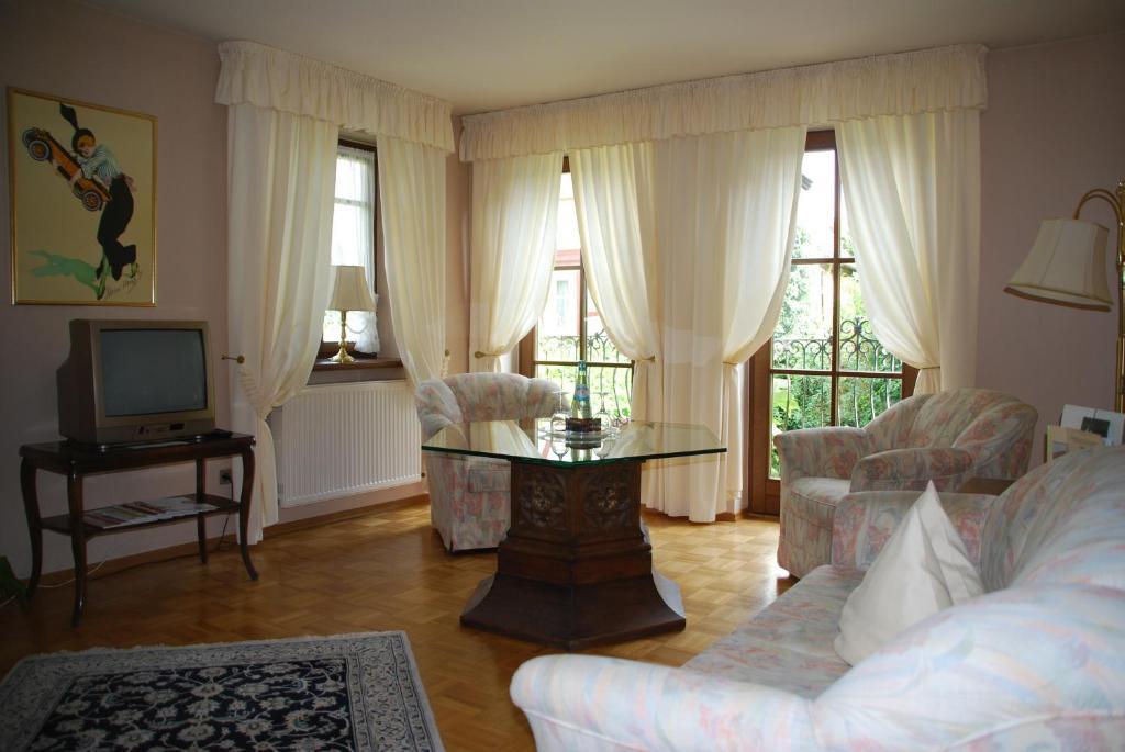 Laudenbach  Hotel Krone חדר תמונה