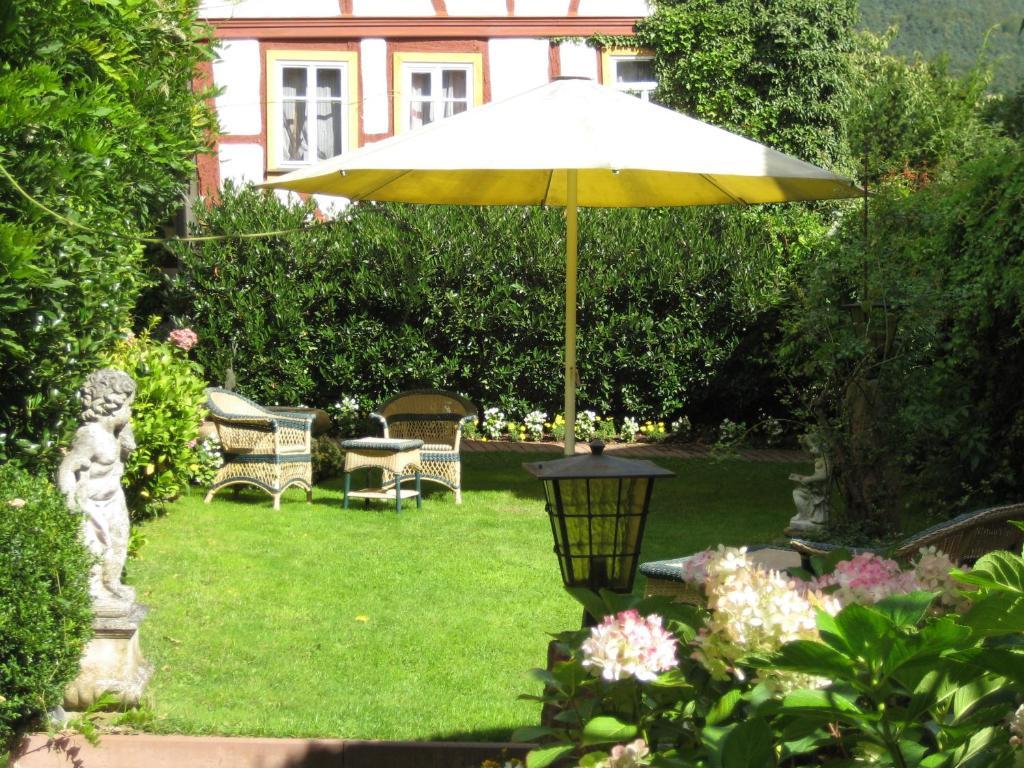 Laudenbach  Hotel Krone מראה חיצוני תמונה